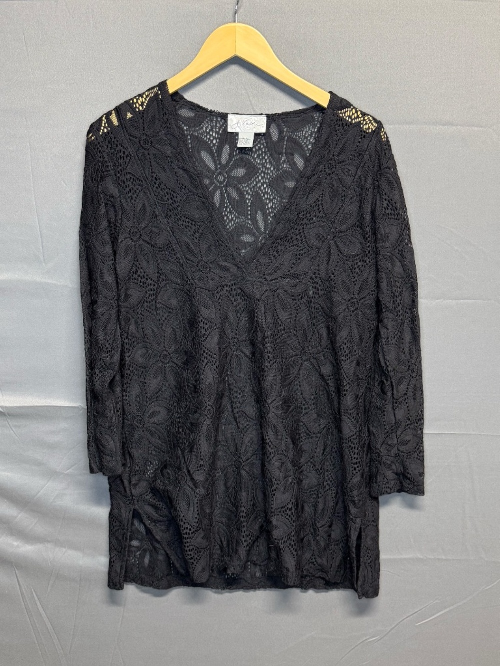 J Valdi Daisy Black Lace Swim Cover Up Tunic V Neck Top Medium Boho Resort Wear - Picture 2 of 9